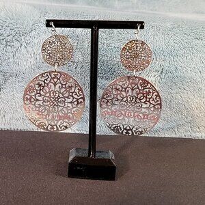 🎉NWT! Silver Filigree Double Circle French Hook Earrings by Ophelia Roe